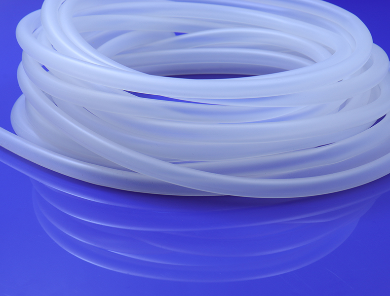 蠕動泵硅膠管和現貨的硅膠管有什么區別？